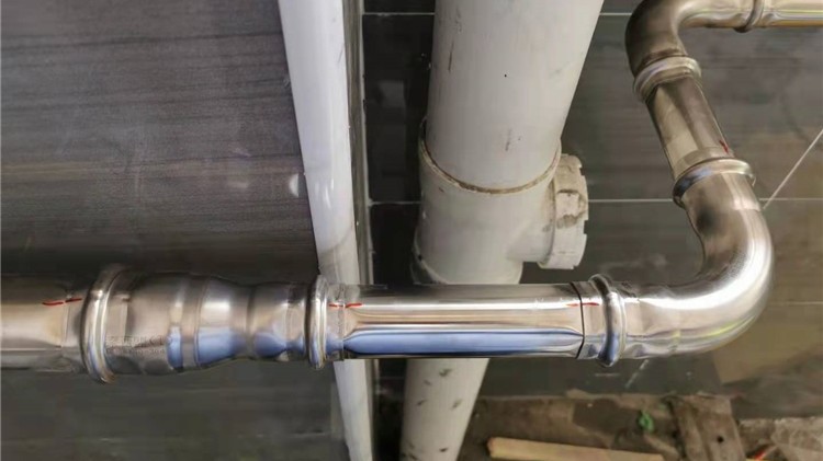 采用不锈钢饮用水管会更加省钱吗？